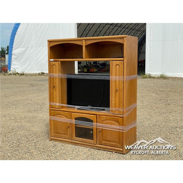 7 COMPARTMENT TV STAND WITH TV