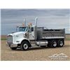 Image 1 : 2016 KENWORTH T800 T/A DUMP TRUCK