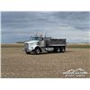 Image 7 : 2016 KENWORTH T800 T/A DUMP TRUCK