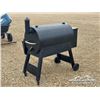 Image 4 : 36 IN. TRAEGER SMOKER GRILL