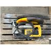 Image 3 : DEWALT MULTI-CUTTER SAW