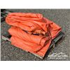 Image 2 : (6) ORANGE TARPS