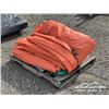 Image 4 : (6) ORANGE TARPS