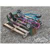 Image 2 : (4) BOTTLE CARTS