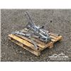 Image 2 : (4) ADJUSTABLE PIPE STANDS