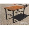 Image 4 : 3.5 X 5 FT. STEEL TABLE & VICE