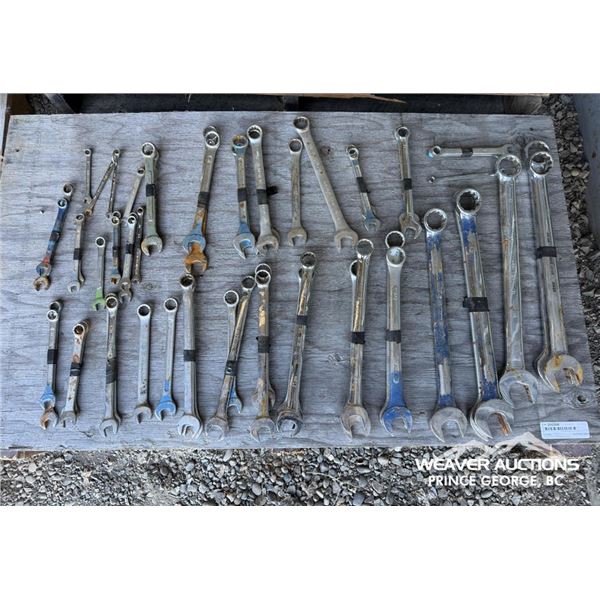QUANTITY OF COMBO WRENCHES