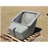Image 1 : PLASTIC LIVESTOCK FEED TUB
