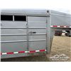 Image 18 : 2000 DEX 20 FT. T/A GOOSENECK STOCK TRAILER