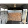 Image 28 : 2000 DEX 20 FT. T/A GOOSENECK STOCK TRAILER