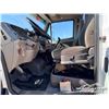 Image 40 : 2002 STERLING ACTERRA S/A BOOM TRUCK