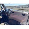 Image 55 : 2002 STERLING ACTERRA S/A BOOM TRUCK