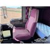 Image 15 : 2015 KENWORTH T800 TRI DRIVE SLEEPER TEXAS BED