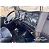 Image 33 : 2015 KENWORTH T800 TRI DRIVE SLEEPER TEXAS BED