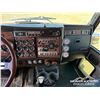 Image 12 : 2005 KENWORTH T800 TRI DRIVE SLEEPER TRUCK TRACTOR