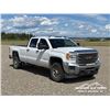 Image 2 : 2015 GMC SIERRA 3500 CREW CAB PICKUP
