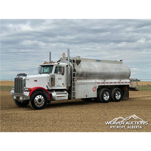 2001 PETERBILT 378 18,100 LITRE T/A FUEL TRUCK