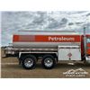 Image 47 : 1990 PETERBILT 379 17,500 LITRE T/A FUEL TRUCK