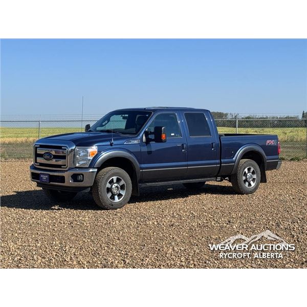 2016 FORD F250 LARIAT 4X4 CREW CAB PICKUP