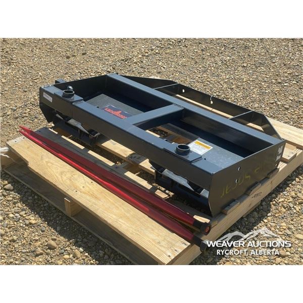 2025 LANDHONOR SKID STEER BALE SPEAR