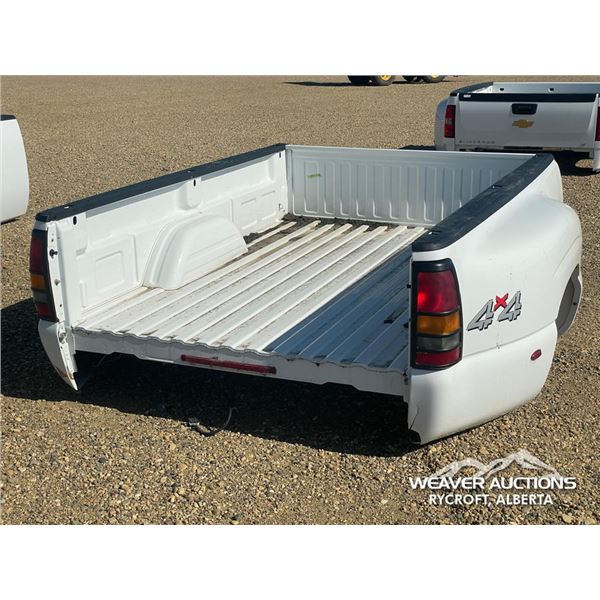 GMC 2ND GEN DUALLY TRUCK BOX