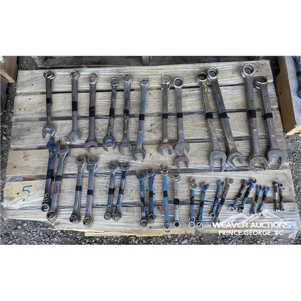 QUANTITY OF COMBO WRENCHES