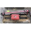 Image 2 : HILTI TRIPOD & LEVEL