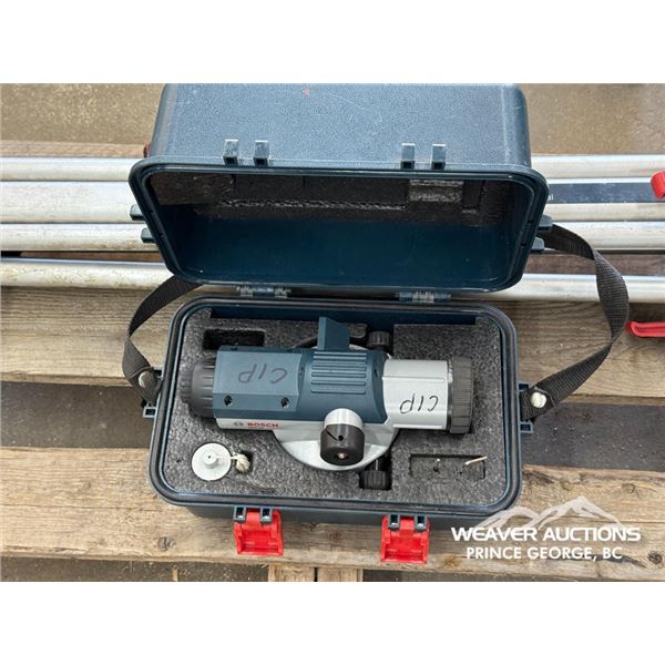 BOSCH LASER LEVEL & TRIPOD