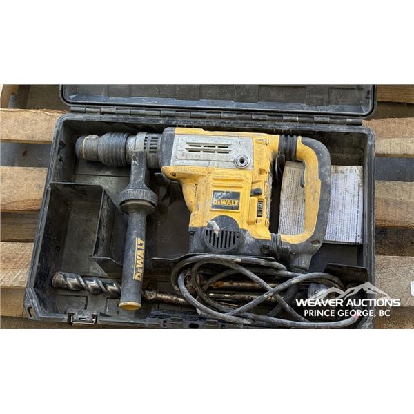 DEWALT ROTARY HAMMER DRLL