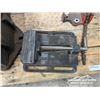 Image 2 : BENCH VISE