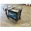 Image 2 : MILLER XMT 456 CC/CV WELDER