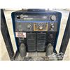 Image 7 : MILLER XMT 456 CC/CV WELDER