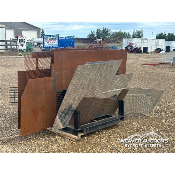 STEEL PLATE SKID W/STEEL PLATES
