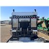 Image 60 : 2005 KENWORTH T800B TRI DRIVE WINCH TRACTOR