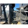 Image 52 : 2002 NEW HOLLAND TJ375 4WD TRACTOR