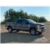 Image 2 : 2017 FORD F250 XLT SUPER DUTY CREW CAB PICKUP