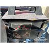 Image 10 : LINCOLN ELECTRIC SAE-300 PORTABLE WELDER