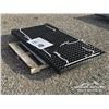Image 1 : (20) BLACK METAL RAIL