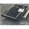 Image 2 : (20) BLACK METAL RAIL