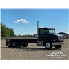 Image 2 : 2000 FREIGHTLINER FL112 T/A FLATBED TRUCK