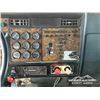 Image 10 : 1995 KENWORTH T800 T/A FUEL TRUCK