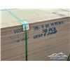 Image 6 : (30) 1 1/8 IN. 4 X 8 FT. CSP/DFP NO STAMP PLYWOOD