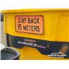 Image 6 : SUPER MAXX 9.5 FT. TRUCK BOX SAND SPREADER