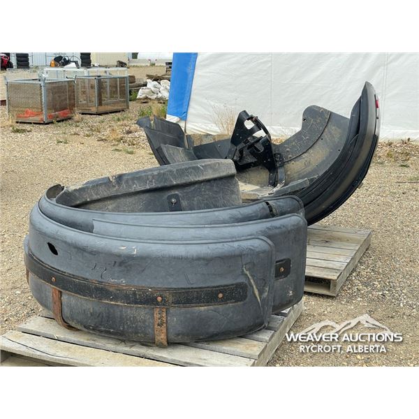 QTY OF GRADER FENDERS TO FIT CAT