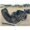 Image 3 : QTY OF GRADER FENDERS TO FIT CAT