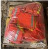 Image 1 : ASSORTMENT OF HI-VIS RAIN SUITS