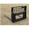 Image 4 : CAT 48 IN. SKID STEER PALLET FORKS