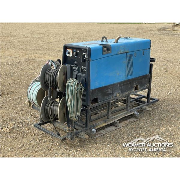 MILLER 360 TRAILBLAZER 120/240 AC/DC WELDER