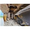 Image 26 : 1998 KOMATSU D65EX-12 CRAWLER DOZER