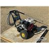 Image 2 : JOHN DEERE 2400G PRESSURE WASHER W/NOZZLE